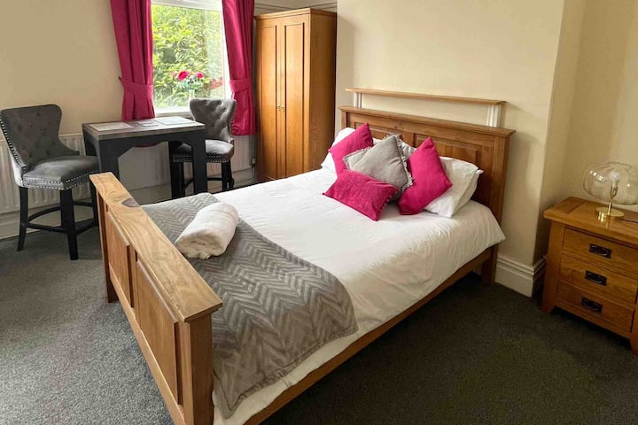 55 Studio 1 - Uplands - Swansea