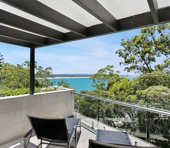 Penthouse 12 at Little Cove Noosa gallery image 5