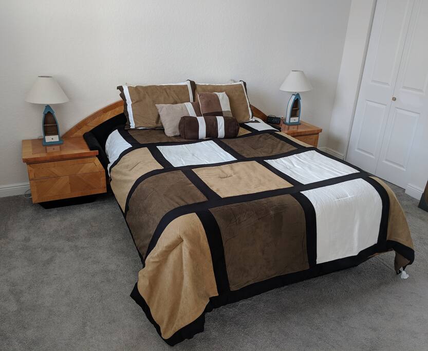 Beauty Blackrest Pillow Top Amazing Mattress!!!