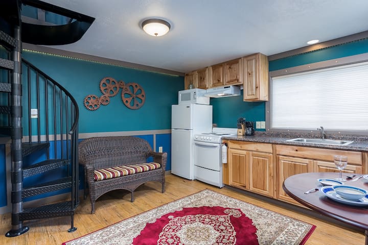 Nautilus - Cute beach lodging, kitchen, fireplace