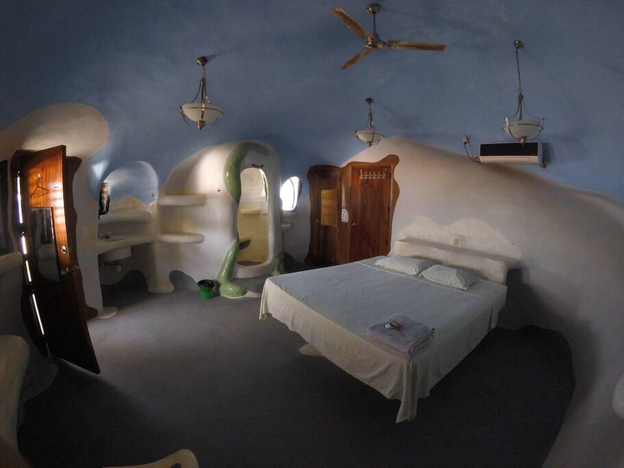 Floating King size bed.