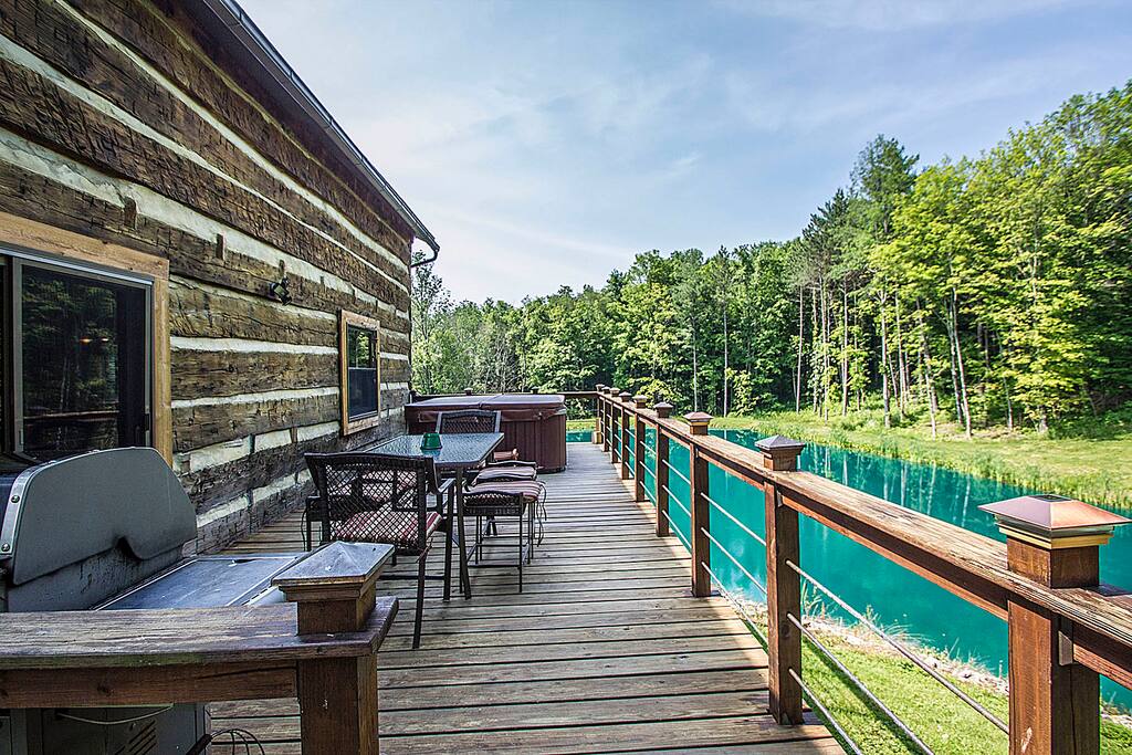 Curly's Deck