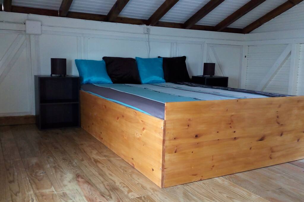 chambre sur mezzanine