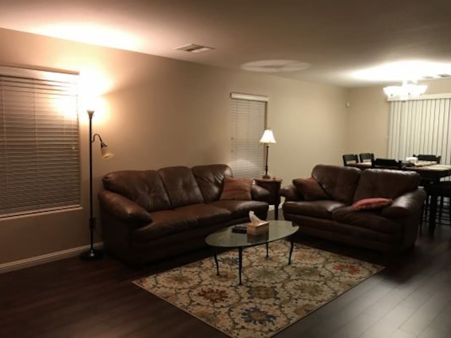 1st Floor living room / dining room