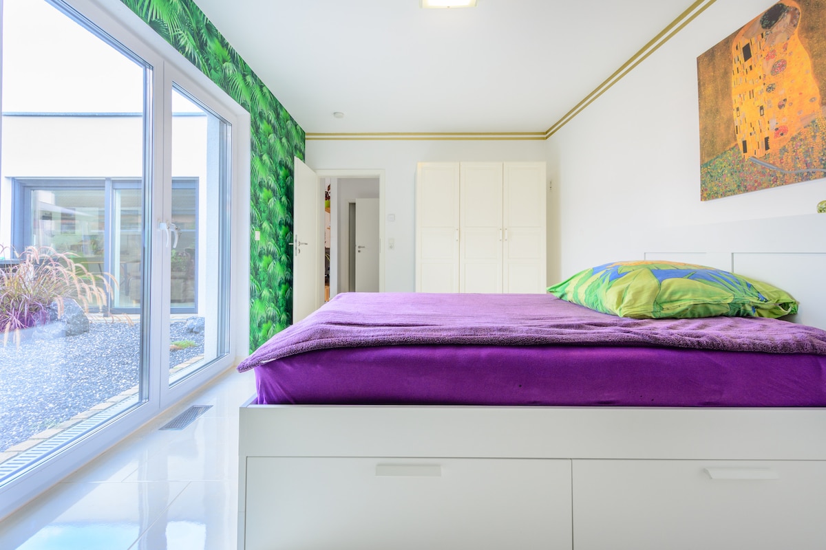 غرفة النوم 2