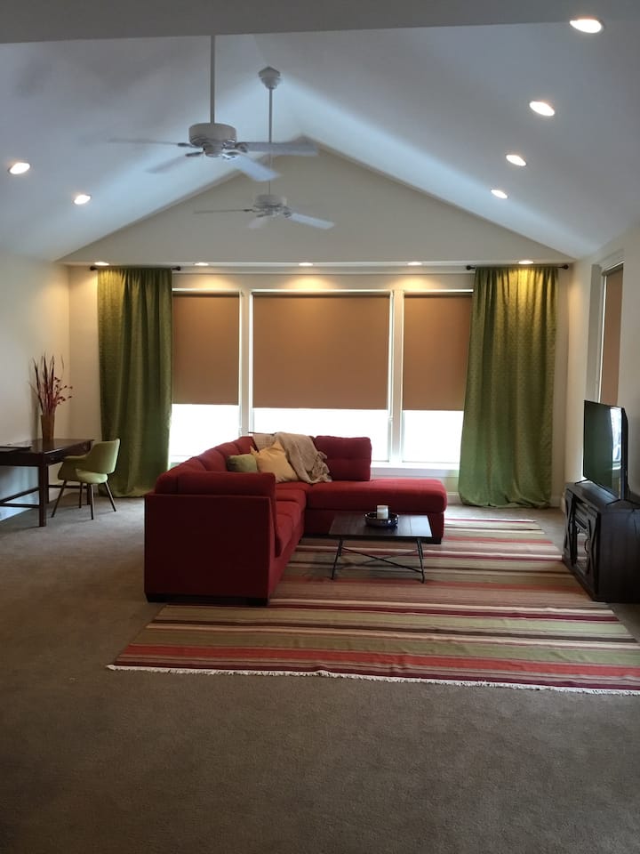 10 Best Airbnb Vacation Rentals In Jamestown, New York Updated 2024