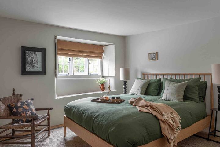 غرفة النوم 2