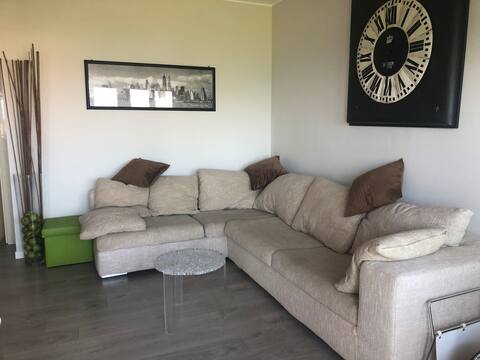 Top Airbnb: Apartment by the lake in Manerba Del Garda