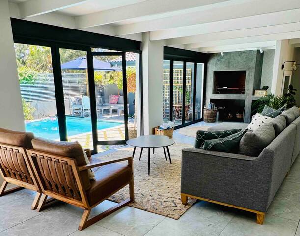 Open space living delight gallery image 3