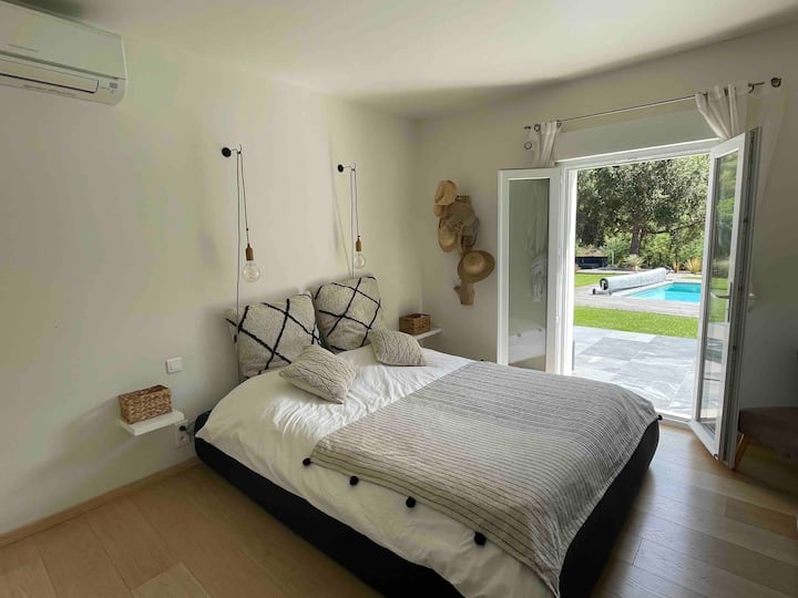 غرفة النوم الأبوية 