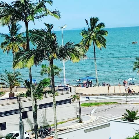 Apt on the sand, sea view. Praia Martin de Sa.