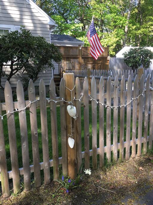Street view of room behind flag.