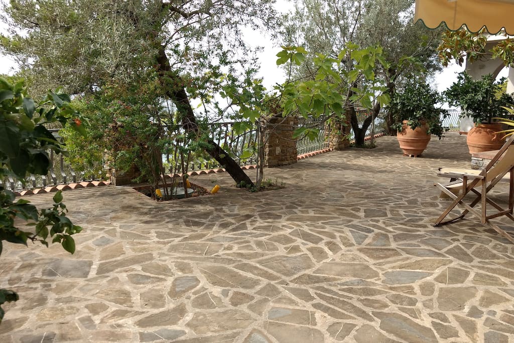 The terrace of Apartment n.3