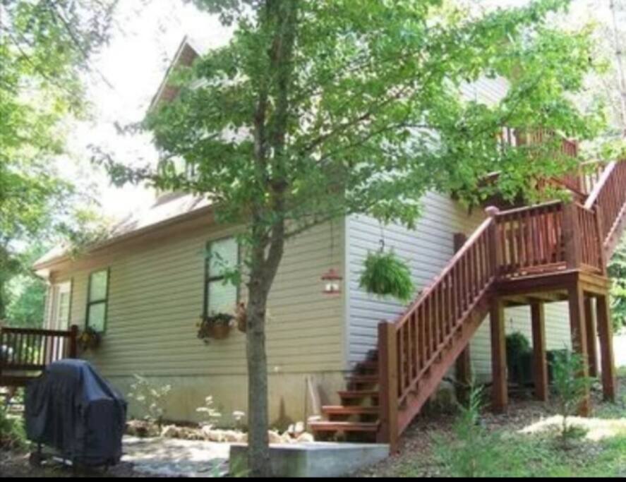 Exterior Loft