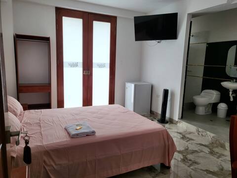 Hotel, restaurante, discoteca 3