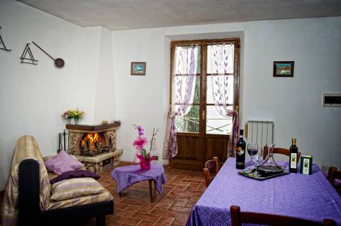 Top Airbnb: Pescaia Montepulciano Farmhouse Apartment 1 a Montepulciano