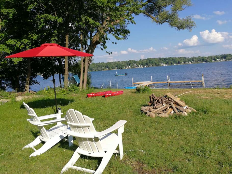 New break wall, fire pit, docks and various watercraft (paddle boat, sailboats and kayaks) for guests. Powerboats can be rented at the local Marina. Dockage and a small launch ramp available on site at Silverlaken.