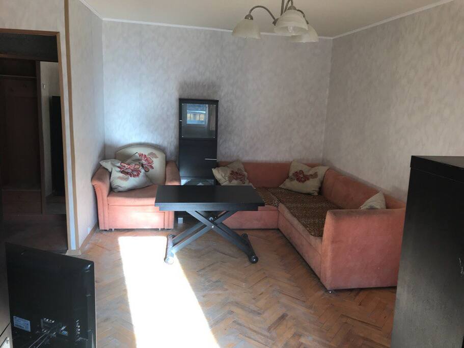 зал