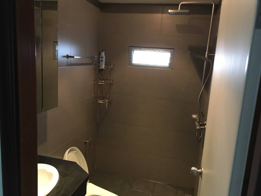 Bathroom Shared with 2 bed rooms