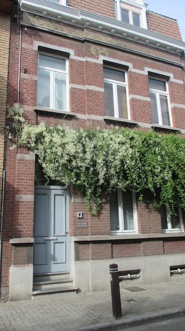 Vue façade de la maison