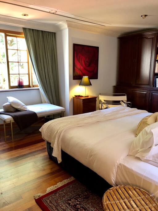 King Size Bed with Leafy outlook