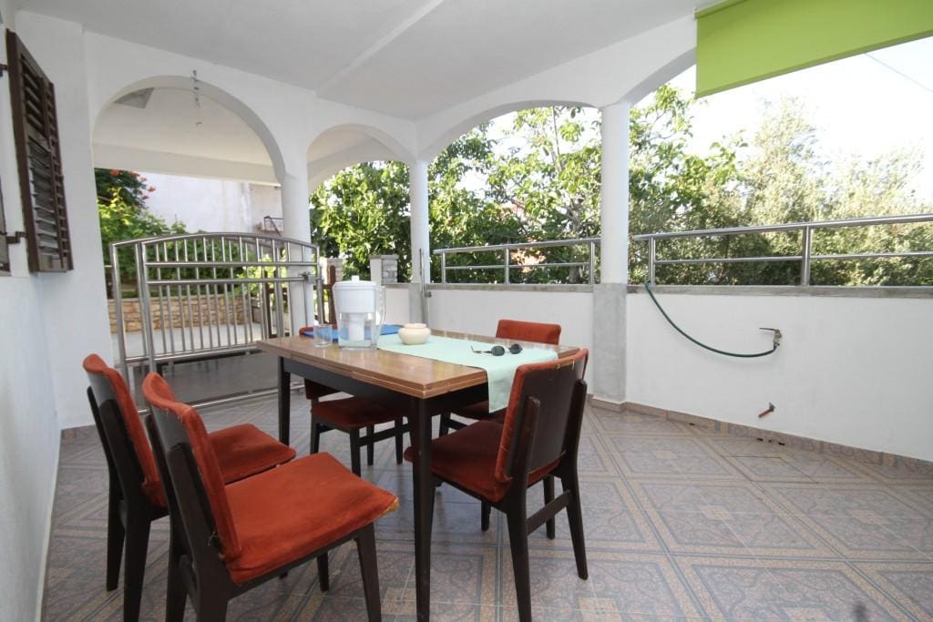 Terrace, Surface: 14 m²