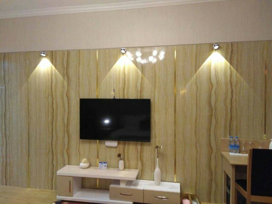 此房型有多套,因拍摄存在角度、光线等差异,实际入住可能与图片略有不同,最终以实际入住的房屋状态为准