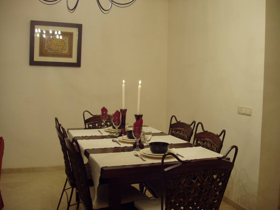 THE DINNING AREA