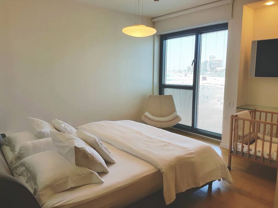 Master bedroom 1 - another view