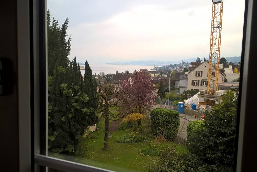 Great view to the lake and mountains...