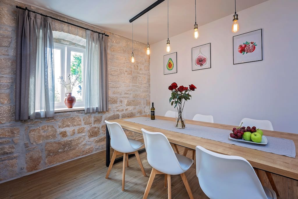 Kitchen and dining room