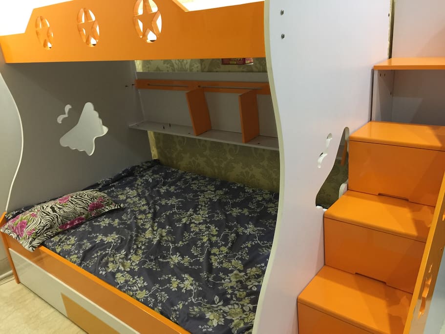 Beautiful bunk bed a true backpackers delight