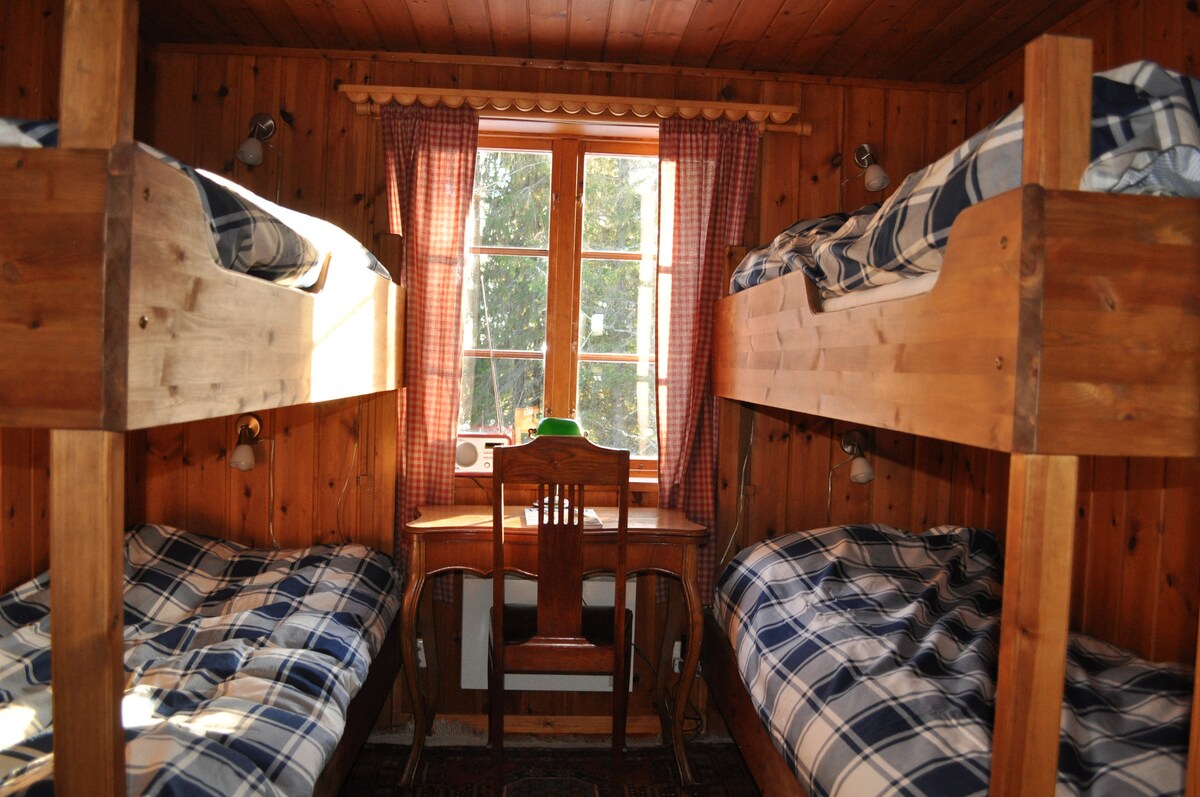 غرفة النوم الثانية