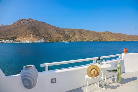 Amorthea Sea View Appartments
Sunrise Room