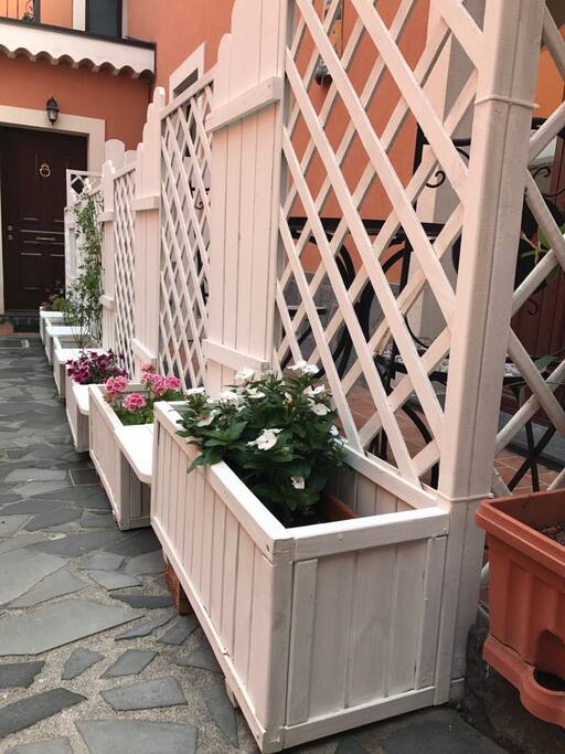 particolare ingresso
