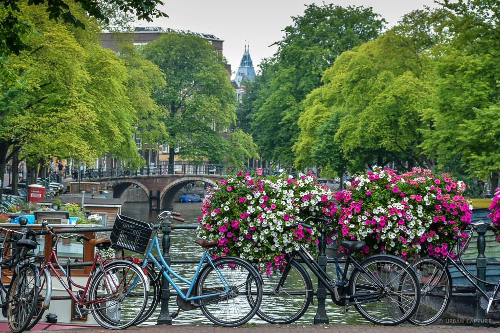Just around the corner: The famous Amsterdam canal-district.
