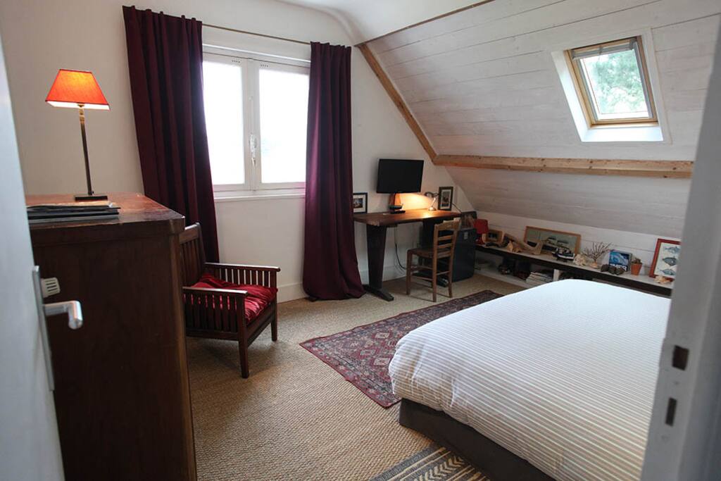 Votre chambre "Est".