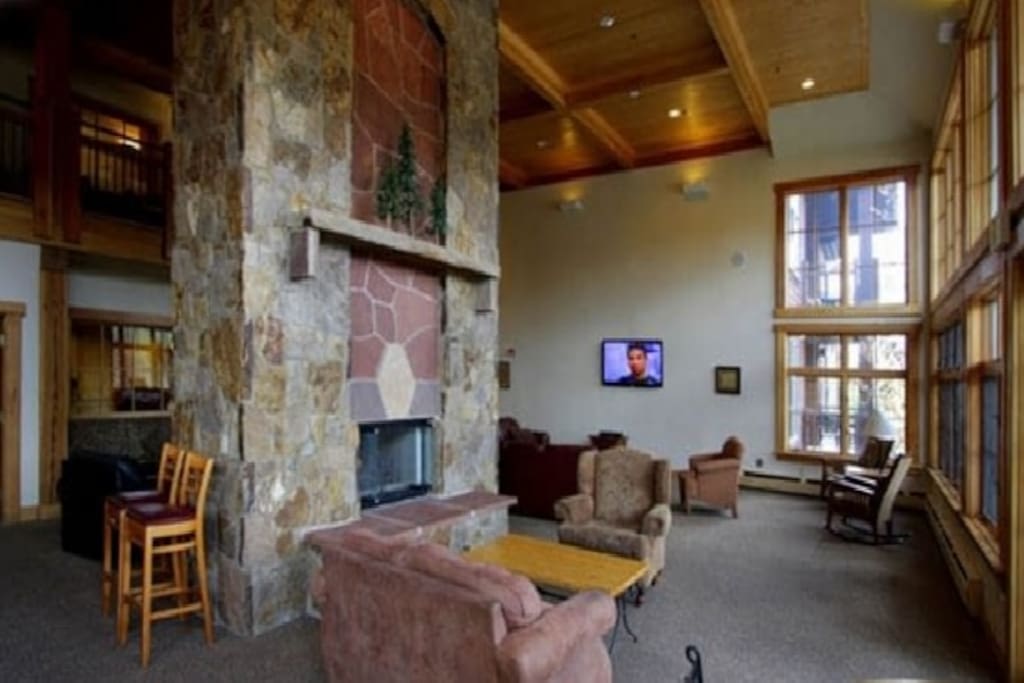Lounge area
