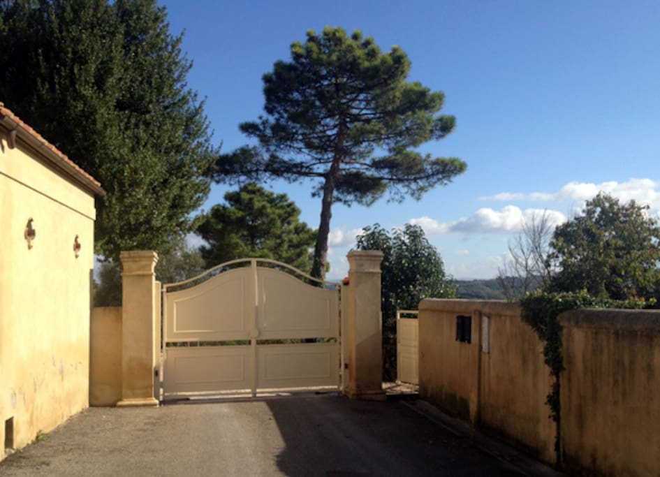 villa entrance
