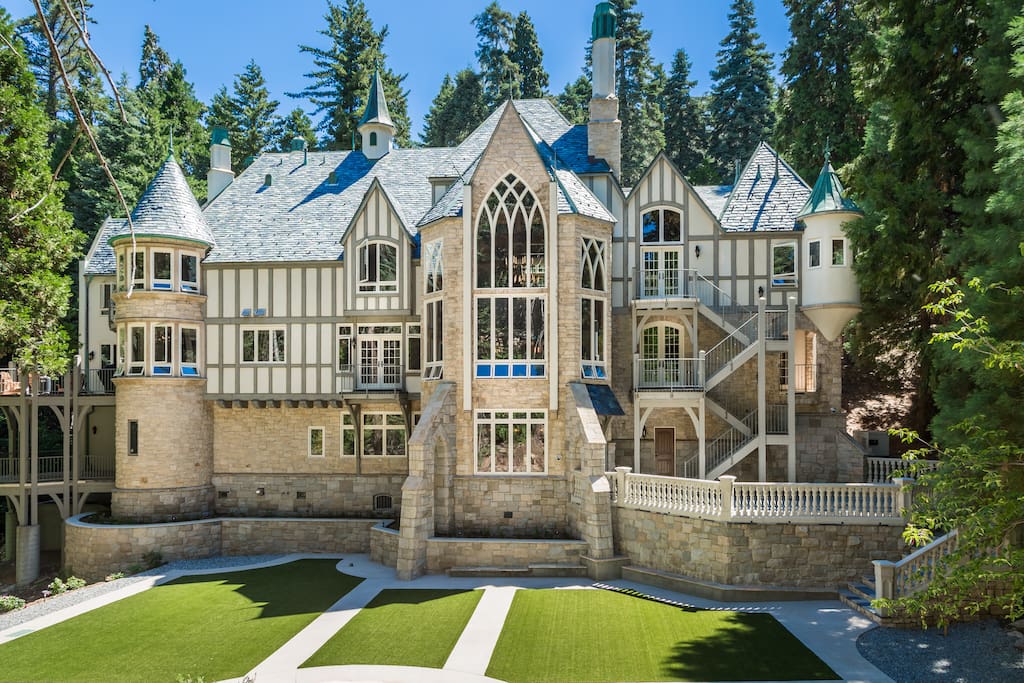 Castle in the Forest Houses for Rent in Skyforest, California, United