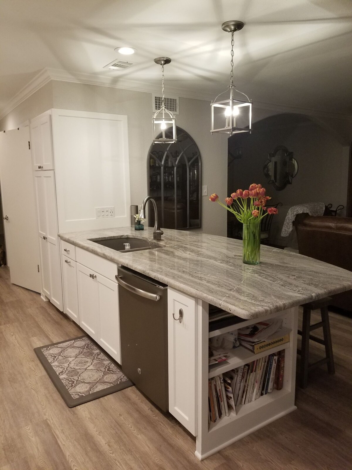 Suite in updated townhome