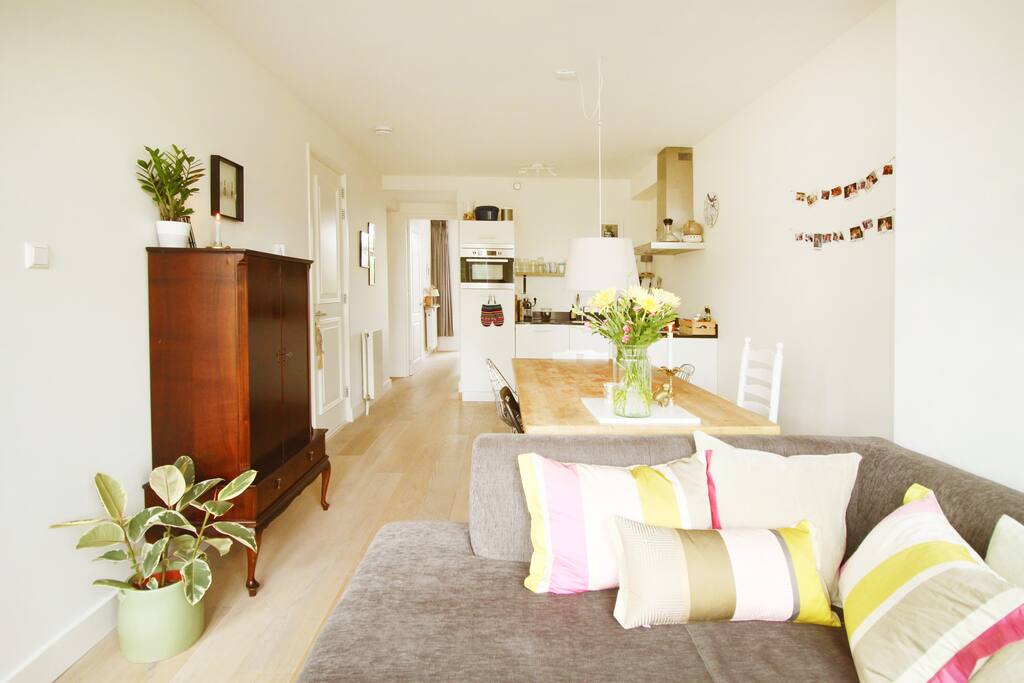Lovely bright livingroom