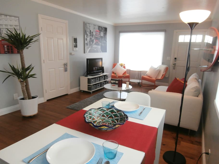 Living room / Dining Room. Roku TV. Wifi access.