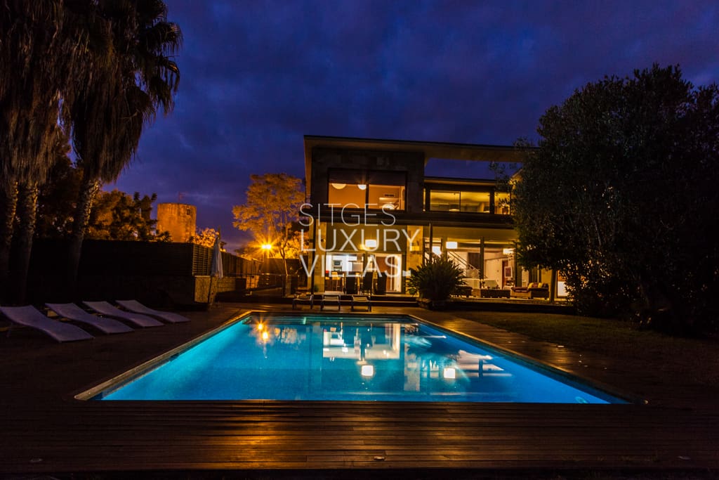 Villa iluminada