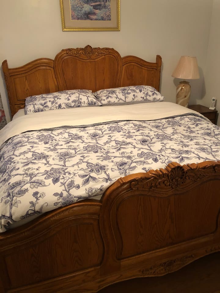 Priestranné priestranné priestranné lôžko 