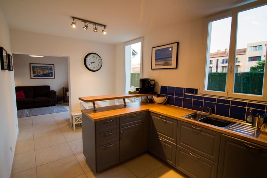View to lounge from kitchen
