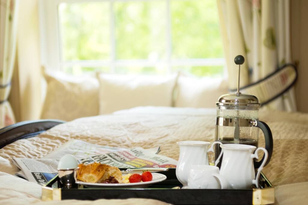 Sumptuous breakfast, anytime, anywhere!