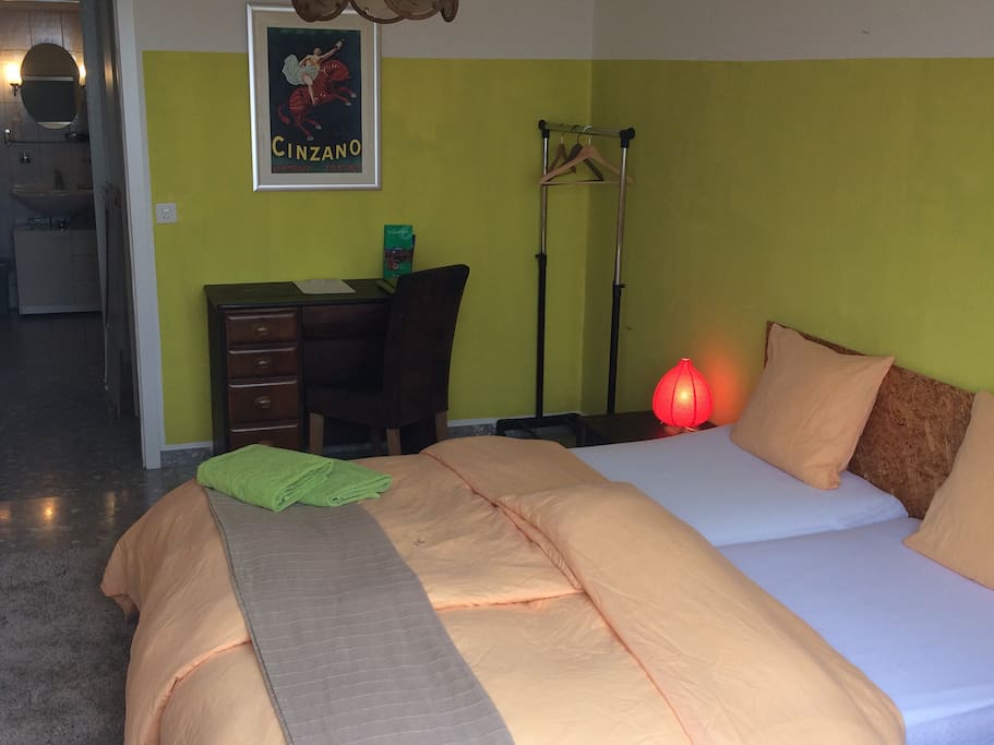 Ze House bedroom #1