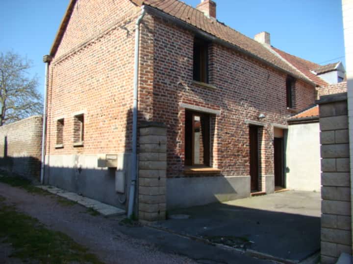 GÏTE DU SOUVENIR Houses for Rent in GouySousBellonne, NordPasde
