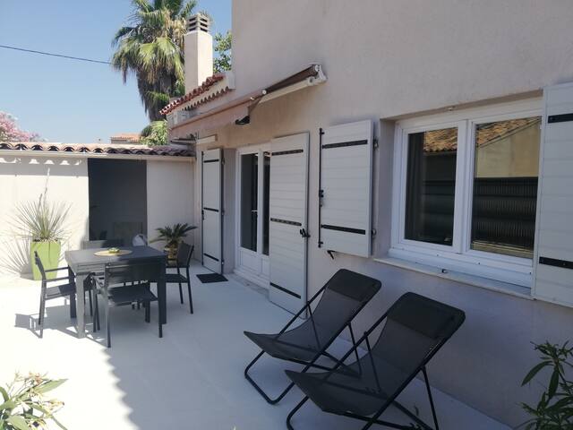 Notre Joli Sud Conciergerie managed Airbnb listing 2